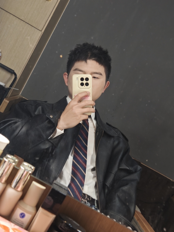 郝天翔的第一张照片--乌鲁木齐相亲服务中心