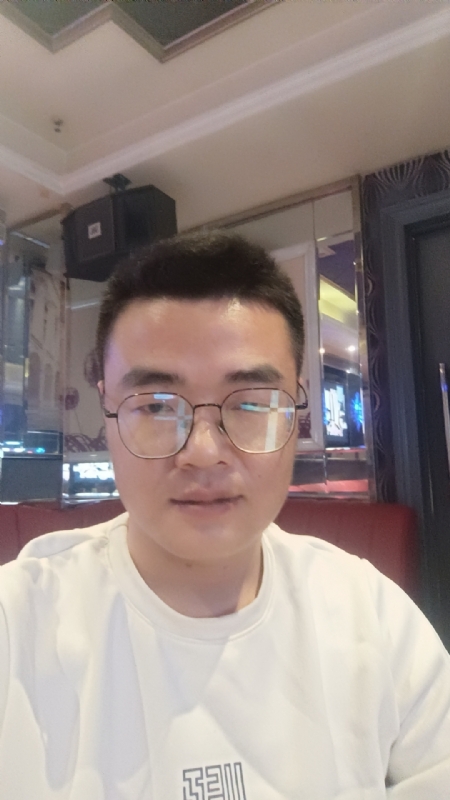 骑着蜗牛撵大象的第一张照片--乌鲁木齐相亲服务中心
