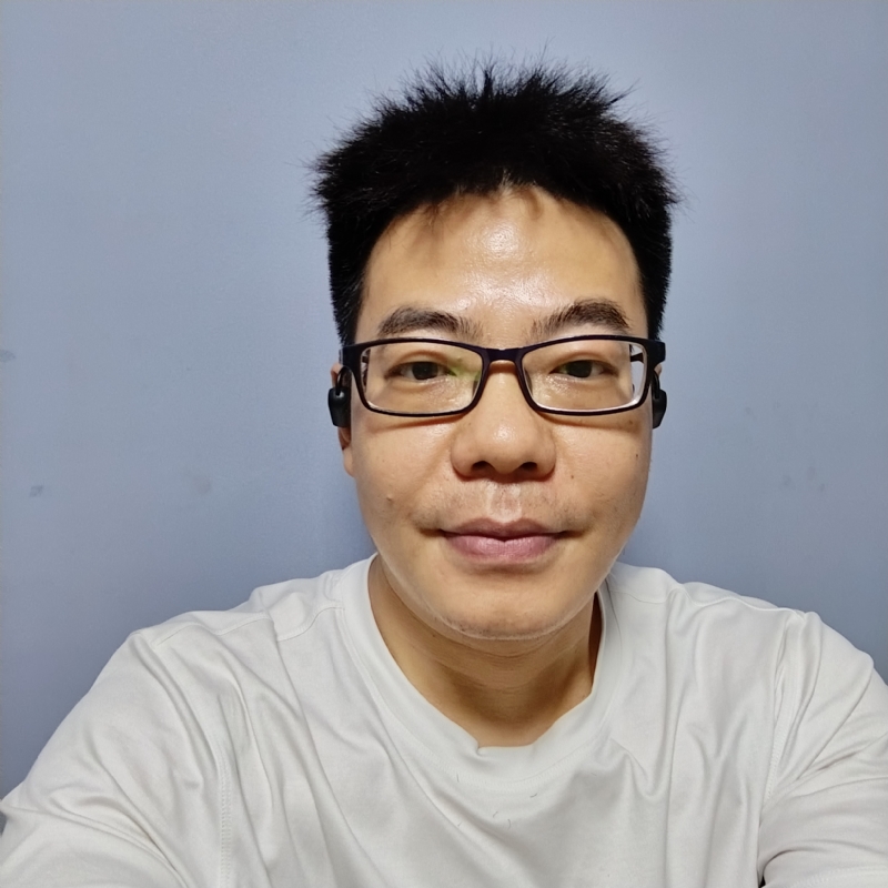 八月的星光的第一张照片--乌鲁木齐相亲服务中心