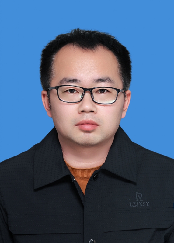 驰龙的第一张照片--乌鲁木齐相亲服务中心