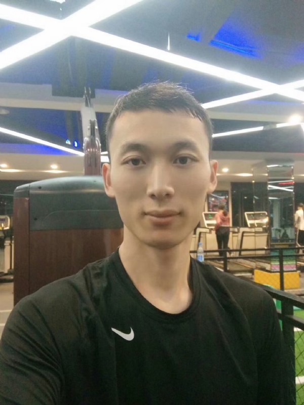 青松的第一张照片--乌鲁木齐相亲服务中心