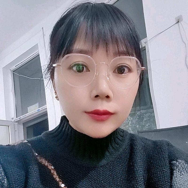 贺茂芳的第一张照片--乌鲁木齐相亲服务中心