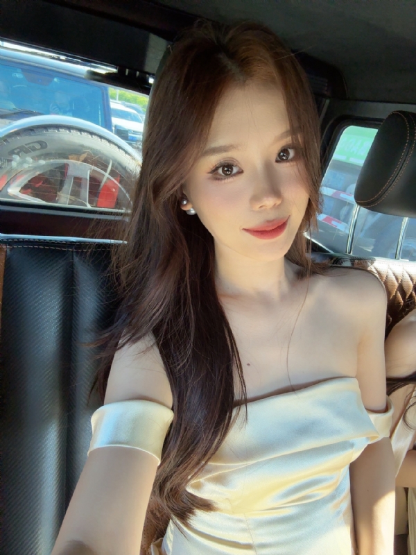 林林的第一张照片--乌鲁木齐相亲服务中心