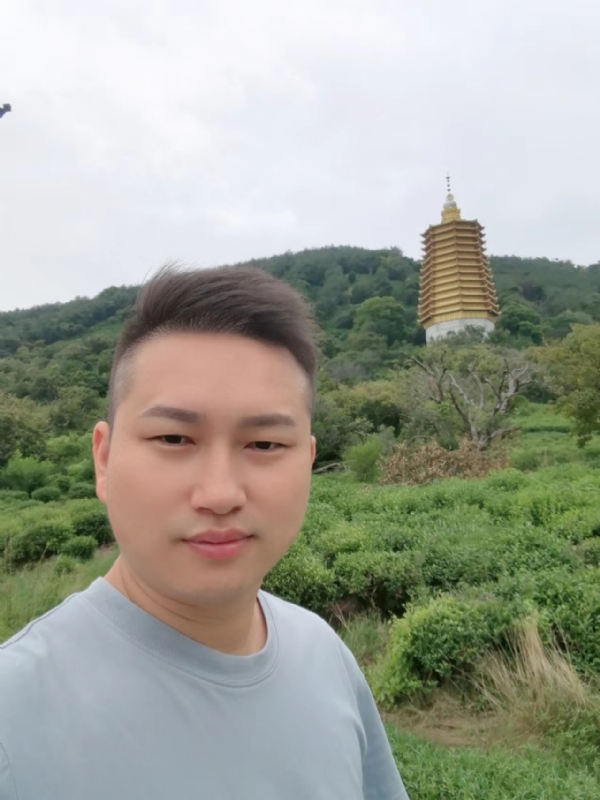 陈文海的第一张照片--乌鲁木齐相亲服务中心
