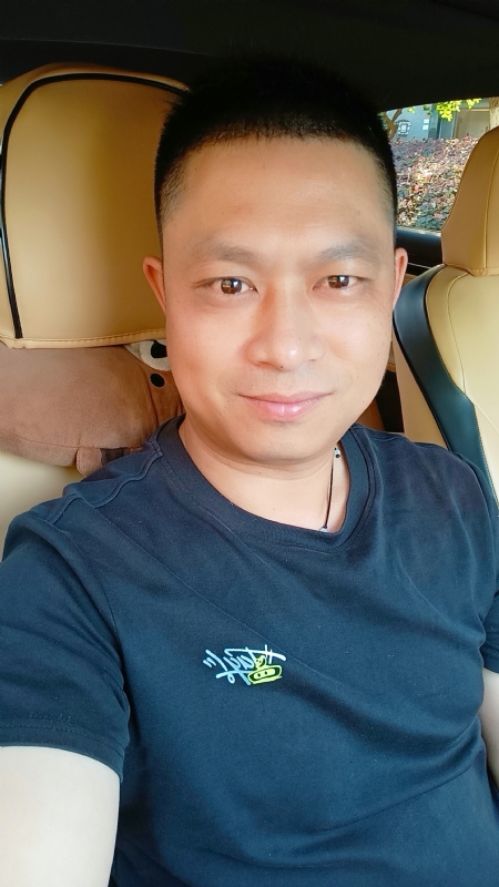 影子的第二张照片--乌鲁木齐相亲服务中心