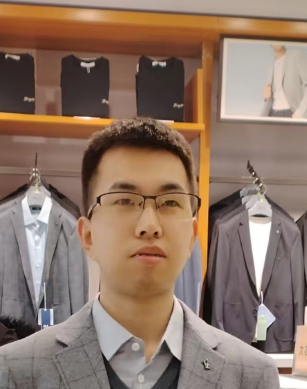 吴桐的第一张照片--乌鲁木齐相亲服务中心