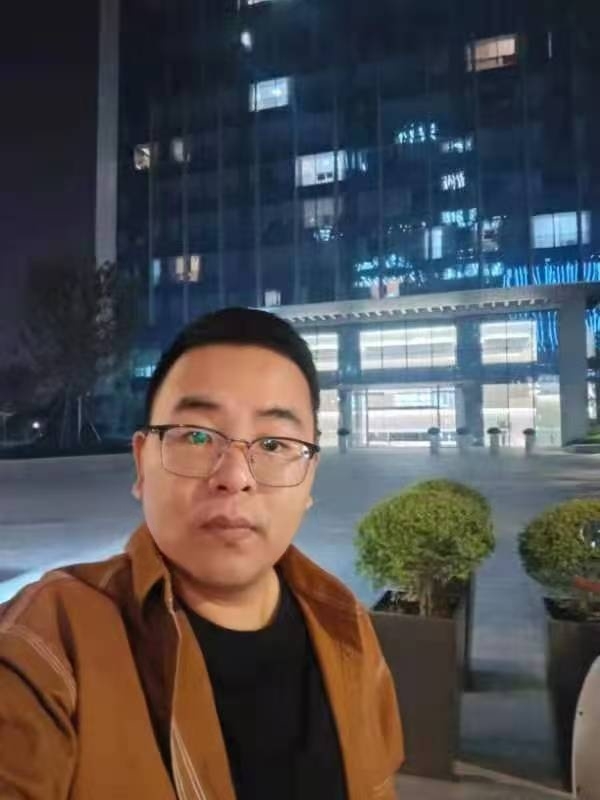 少康的第一张照片--乌鲁木齐相亲服务中心
