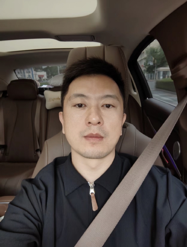 Jason的第二张照片--乌鲁木齐相亲服务中心