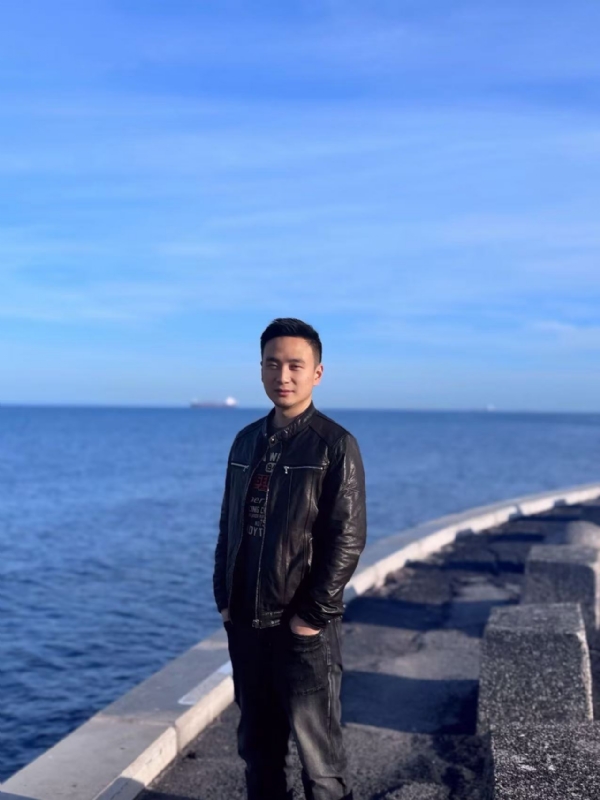 TAO的第一张照片--乌鲁木齐相亲服务中心