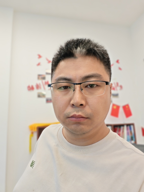 苦海寻舟的第一张照片--乌鲁木齐相亲服务中心