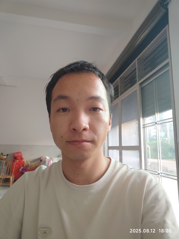 杨培鑫的第一张照片--乌鲁木齐相亲服务中心